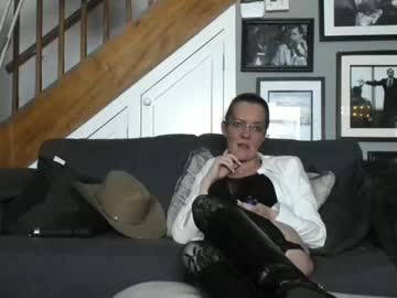 Englishcouple81 February 16, 2025 Chaturbate stream image