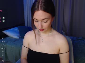 Foreversmileme stream photo from February 16, 2025
