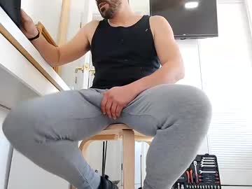 Beerman198710 February 16, 2025 Chaturbate stream image