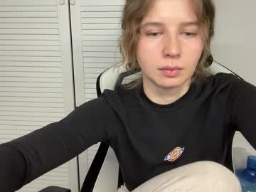 Trele31 February 16, 2025 Chaturbate stream image