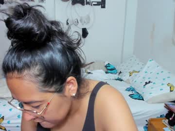 Kroline_20 February 17, 2025 Chaturbate stream image