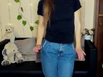 Ay_Kiss_Jully February 17, 2025 Chaturbate stream image