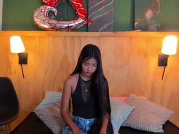 Violeta_Bee February 17, 2025 Chaturbate stream image