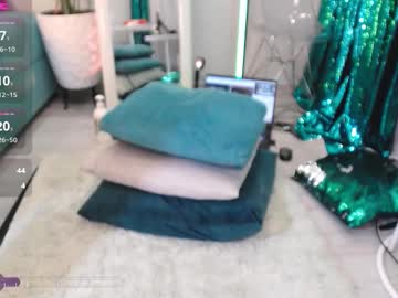 Milf_Dreamy February 17, 2025 Chaturbate stream image