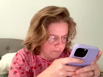 Angeloflight273360 February 17, 2025 Chaturbate stream image