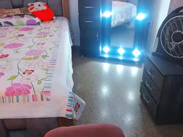 Julieta_Art1 February 18, 2025 Chaturbate stream image