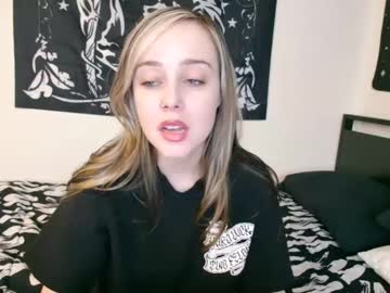 Luna_Lovelyy February 18, 2025 Chaturbate stream image