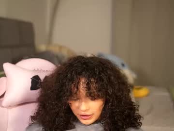 Moan_4_You February 18, 2025 Chaturbate stream image