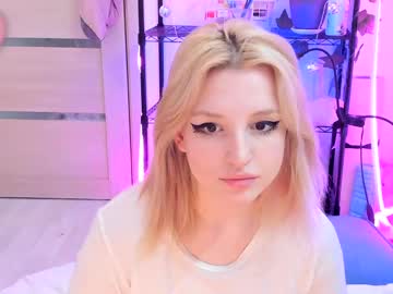 Lunatale February 18, 2025 Chaturbate stream image
