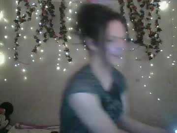 Thesillymillie February 18, 2025 Chaturbate stream image
