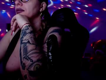 Sonyadevon stream photo from February 18, 2025