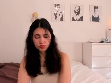 Yooleen February 18, 2025 Chaturbate stream image