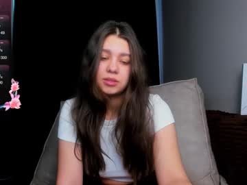 Nikki_Bloomz February 18, 2025 Chaturbate stream image