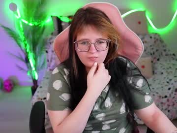 Nikolberry_ February 18, 2025 Chaturbate stream image