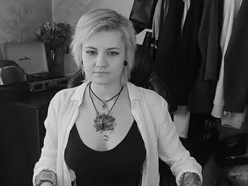 Evabrownie February 18, 2025 Chaturbate stream image