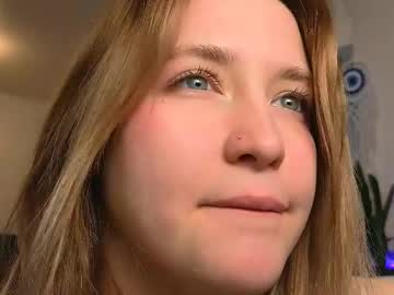 Li_Ni_ February 18, 2025 Chaturbate stream image