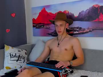 Rocco_Rou February 18, 2025 Chaturbate stream image