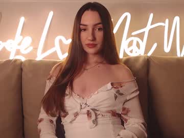 Frora08 February 18, 2025 Chaturbate stream image