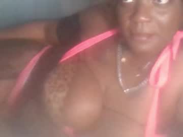 Queenmarcaia February 18, 2025 Chaturbate stream image