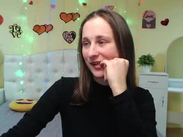 Michellee11 February 18, 2025 Chaturbate stream image