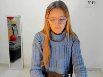 Vaaiolett_12 February 18, 2025 Chaturbate stream image