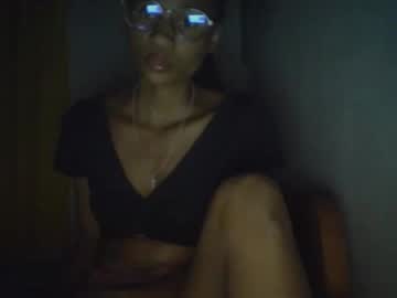 Juliexexy February 18, 2025 Chaturbate stream image