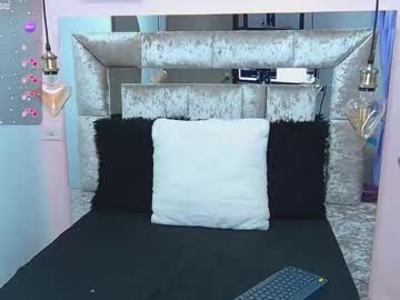 Violett_Froz February 18, 2025 Chaturbate stream image