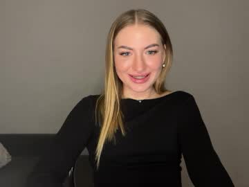 Milanaaa_ February 18, 2025 Chaturbate stream image