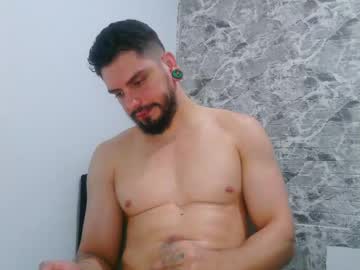 Aaron_Kwok28 February 18, 2025 Chaturbate stream image