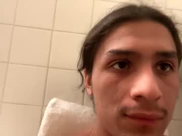 Thesmollboi stream photo from February 18, 2025