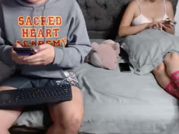 Boy23_Gir25 February 19, 2025 Chaturbate stream image
