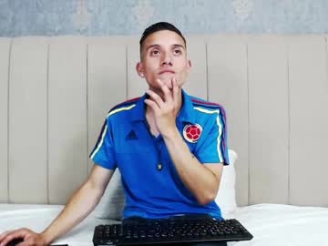 Skinnyhot_Wm February 19, 2025 Chaturbate stream image