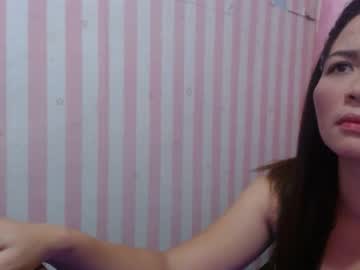 Urhottrixie February 19, 2025 Chaturbate stream image