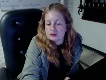 Viioletamora February 19, 2025 Chaturbate stream image