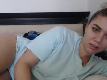 Karolina_Xx February 19, 2025 Chaturbate stream image