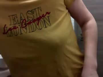 Elyseblue stream photo from February 19, 2025