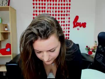 Helen_Elliot February 19, 2025 Chaturbate stream image
