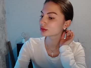 Lillalovly February 19, 2025 Chaturbate stream image