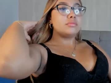 Emmily_Evans69 February 19, 2025 Chaturbate stream image