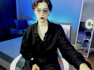 Sleepy_Vampire February 19, 2025 Chaturbate stream image