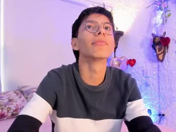 Alexandersawyer_ February 19, 2025 Chaturbate stream image