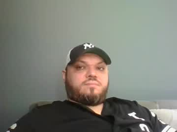 Glusgan February 19, 2025 Chaturbate stream image