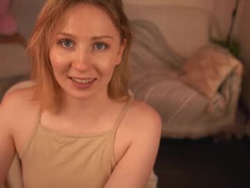 Lulu_Lovett February 19, 2025 Chaturbate stream image