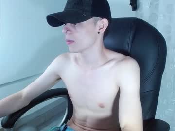 Matthewboy_ February 19, 2025 Chaturbate stream image