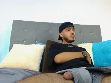 Yei_Evans February 19, 2025 Chaturbate stream image