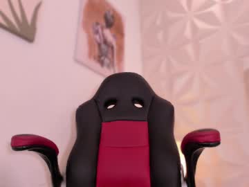 Keyla_Lage February 19, 2025 Chaturbate stream image