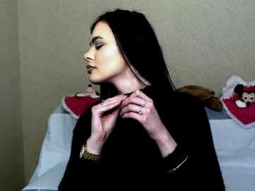 Kira_Dream_ February 19, 2025 Chaturbate stream image