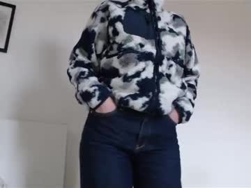 Ocean_Eyess_ February 19, 2025 Chaturbate stream image