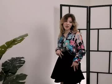 Merylfenney February 19, 2025 Chaturbate stream image