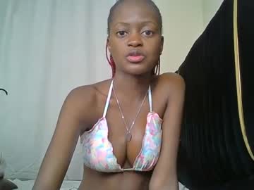 Mona_Luv February 19, 2025 Chaturbate stream image